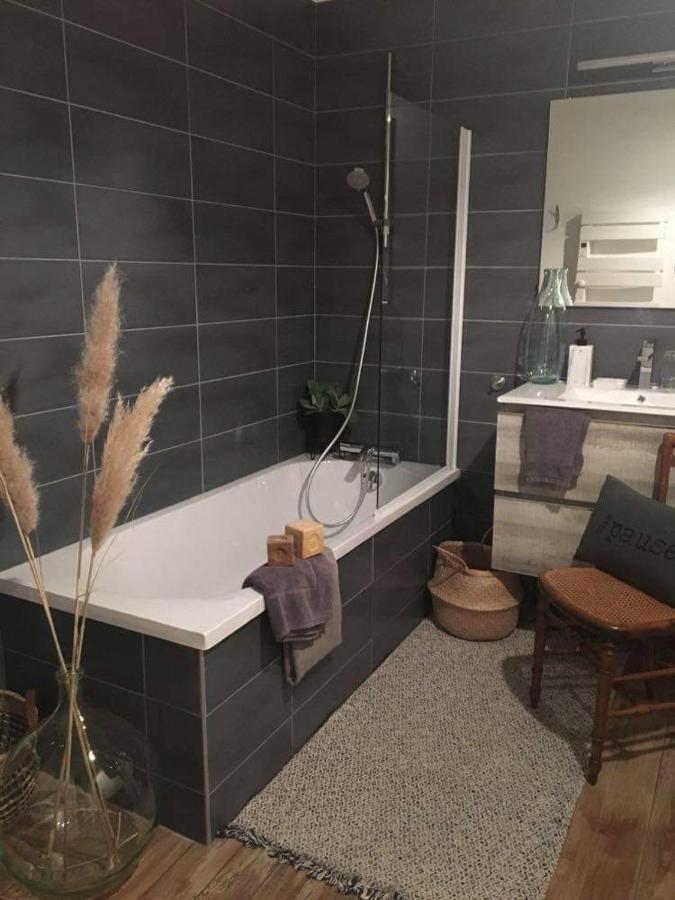 Les Chambres De Pauline Avec Spa Et Climatisation Albertville Εξωτερικό φωτογραφία